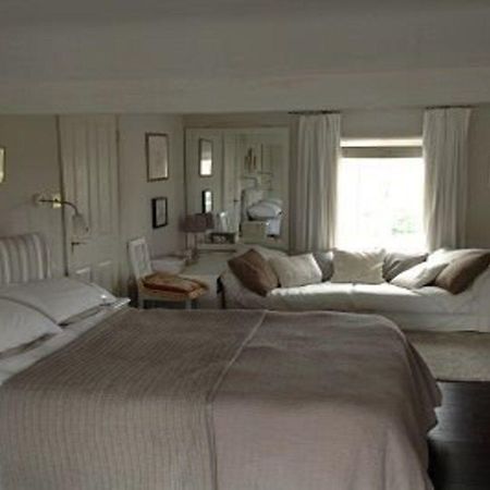 Wisteria House B&B Τσίπενχαμ Εξωτερικό φωτογραφία